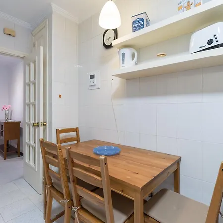Three Bedroom Flat With Pool And Sea View Las Palmas